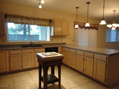 1314 E Sunburst Ln, Tempe, AZ 85284 - photo 2