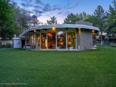 651 Round Hill Dr - MLS - 2