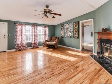 65 Bittersweet Dr, Hendersonville, NC 28792 - photo 5