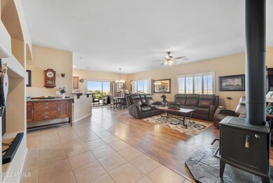 8950 N Calico Cat Trail00033