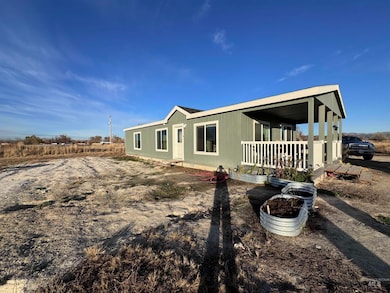 View of home's exterior