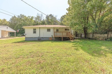 512 Rogers Ln, Tunnel Hill, GA 30755 - photo 6
