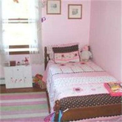 40 Bonneau St, North Attleboro, MA 02760 - photo 6