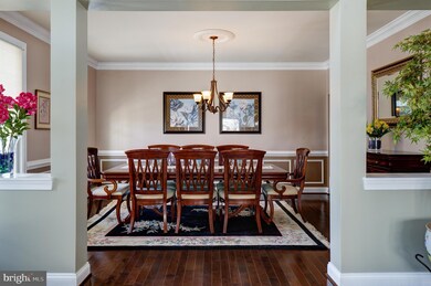 22905 Ashton Woods Dr, Ashburn, VA 20148 - photo 5