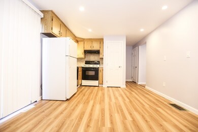 129 Neponset Ave unit 1, Dorchester, MA 02122 - photo 3