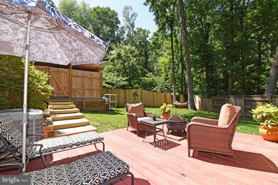 12204 Folkstone Dr, Herndon, VA 20171 - photo 5