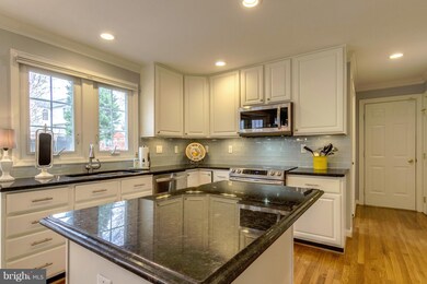 4326 Marhalt Place, Dumfries, VA 22025 - photo 6