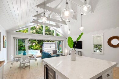 712 Ashe St -low res-42