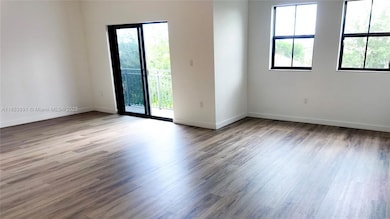 15560 SW 136th St unit 3-206, Miami, FL 33196 - photo 4