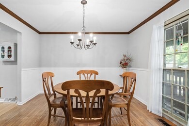 1170 Pine St unit 2, Batavia, IL 60510 - photo 6