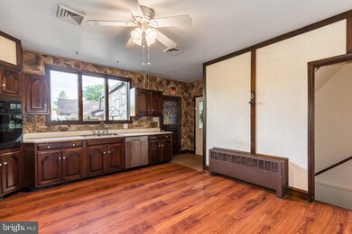 5301 Forge Rd, White Marsh, MD 21162 - photo 5