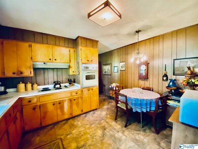 125 Ivanhoe Ln, Rainbow City, AL 35906 - photo 6