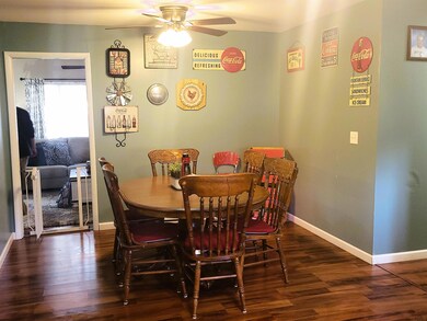 320 W Spring St, Bluffton, IN 46714 - photo 7