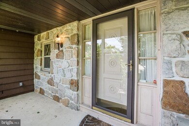 13 Silvertop Ln, Cherry Hill, NJ 08002 - photo 3