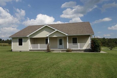 7829 N County Road 300 W, Seymour, IN 47274 - photo 2
