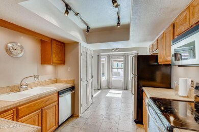 14 Kitchen