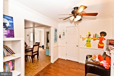 12827 W Hatton Rd, Newburg, MD 20664 - photo 3