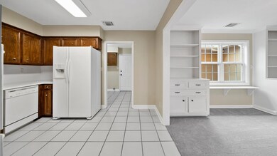 6 E Castle Harbour Dr unit 26, Friendswood, TX 77546 - photo 5