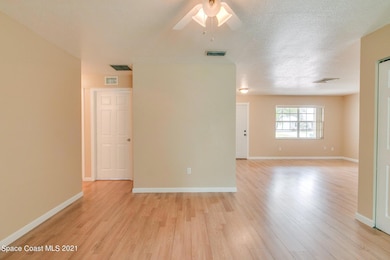 606-Xavier-0232.jpg-SMALL