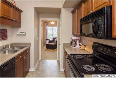 2082 Queens Ct, Moody, AL 35004 - photo 7