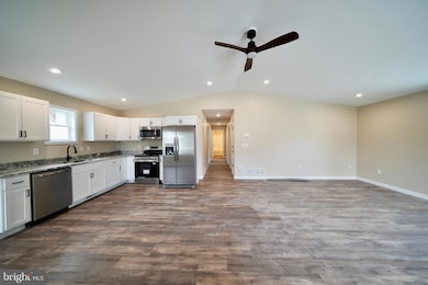 109 Main St, Ellendale, DE 19941 - photo 5