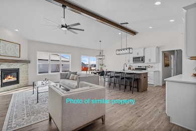 N9220 Homestead Ln, Appleton, WI 54915 - photo 2