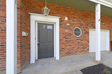 6113 Wayside Ct, Cincinnati, OH 45230 - photo 3