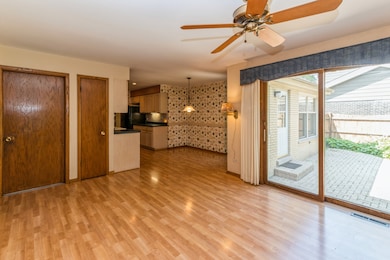 837 Maple Rd, Flossmoor, IL 60422 - photo 7