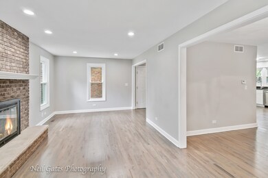 921 Manchester Ave, Westchester, IL 60154 - photo 7