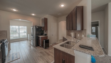 11310 Creekway Bend Dr, Humble, TX 77396 - photo 5