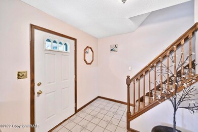 145 Meadow Pass, Saylorsburg, PA 18353 - photo 4