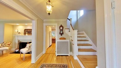 537 Chestnut St, Needham, MA 02492 - photo 6