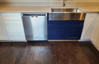 11 Winter St, Ashland, NH 03217 - photo 4