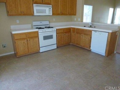 31235 Van Eyck Ct, Winchester, CA 92596 - photo 4