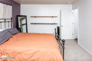06-Master Bedroom_DMD_1397