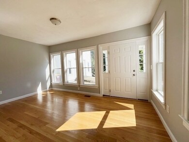 506 East St unit 1, East Weymouth, MA 02189 - photo 4