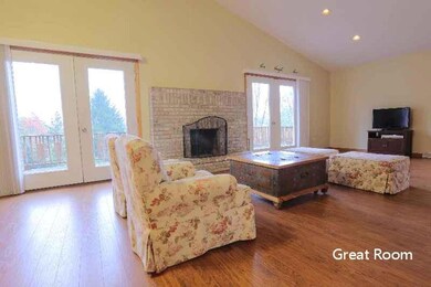 327 GRC - Great room 3