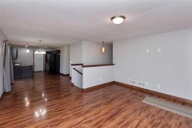 429 7th Ave SW, Cedar Rapids, IA 52404 - photo 3