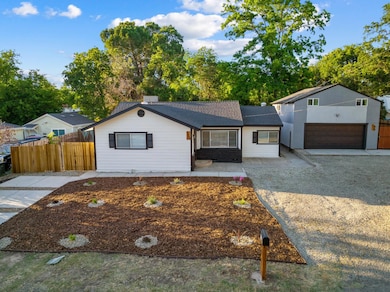 7569 Baird Way, Citrus Heights, CA 95610 - photo 2