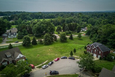 6206 Saskatchewan Dr, Louisville, KY 40228 - photo 5