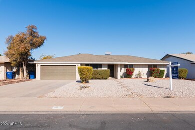 320 E Ellis Dr, Tempe, AZ 85282 - photo 2