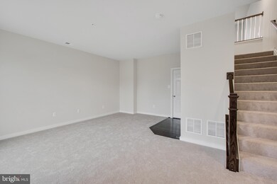 907 Badger Ave, Frederick, MD 21702 - photo 3