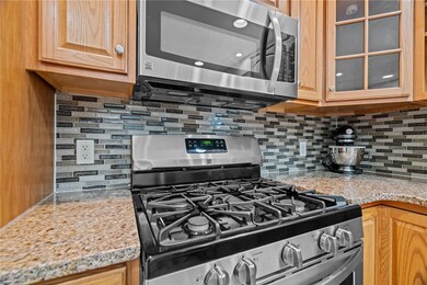 15 Cedar Ave, Swansea, MA 02777 - photo 4