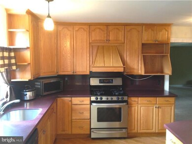 2228 Green Meadow Dr, Atco, NJ 08004 - photo 6