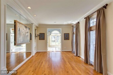 3520 Saint Augustine Ln, Oakton, VA 22124 - photo 3