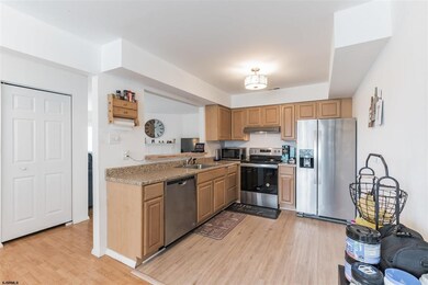 598 Mays Landing Rd unit 203, Somers Point, NJ 08244 - photo 3