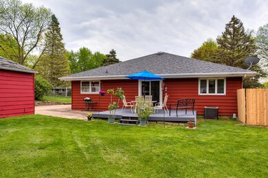 1120 NE 52nd Ave-11