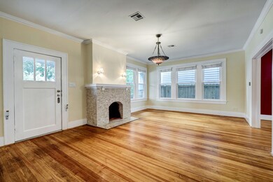 1005 Bayland Ave, Houston, TX 77009 - photo 3