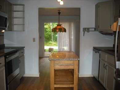 110 Arch St unit 38, Keene, NH 03431 - photo 4