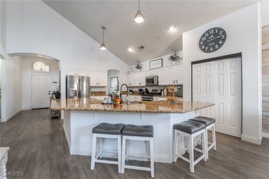 2904 Branch Creek Ct, Las Vegas, NV 89135 - photo 7